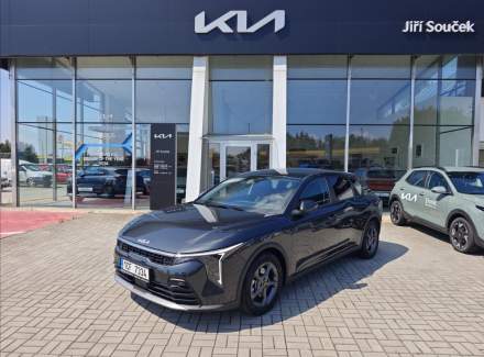 Kia - K4