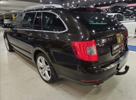 Škoda - Superb