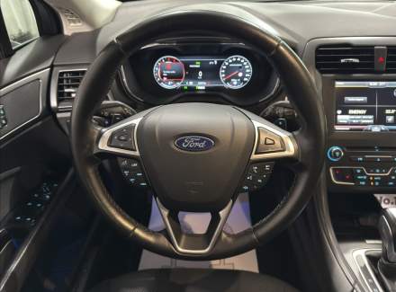 Ford - Mondeo