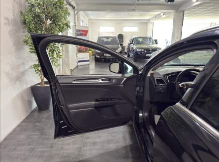 Ford - Mondeo