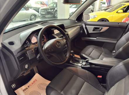 Mercedes-Benz - GLK