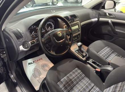 Škoda - Octavia