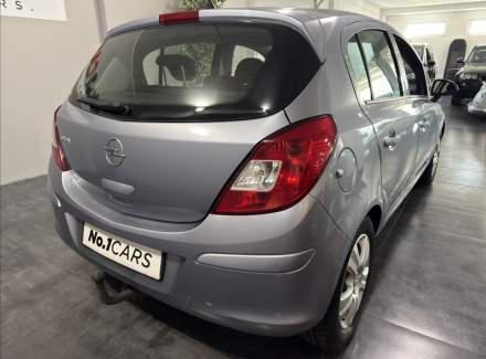 Opel - Corsa