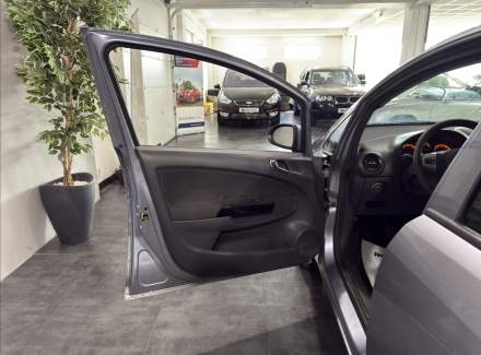 Opel - Corsa