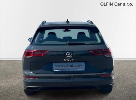Volkswagen - Golf