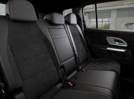 Mercedes-Benz - GLB