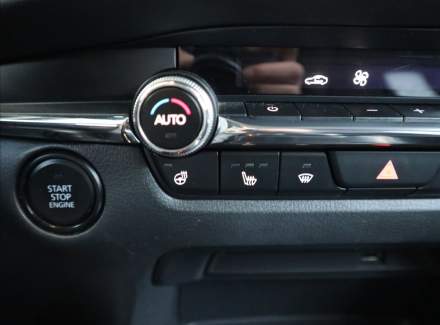 Mazda - CX-30