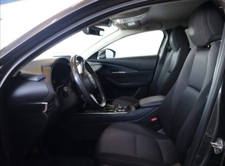 Mazda - CX-30