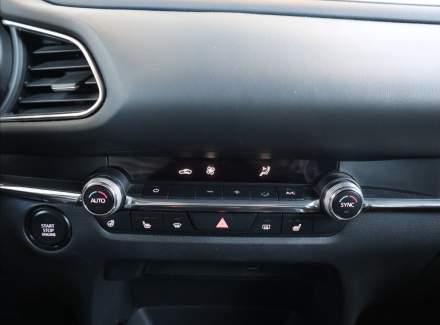 Mazda - CX-30
