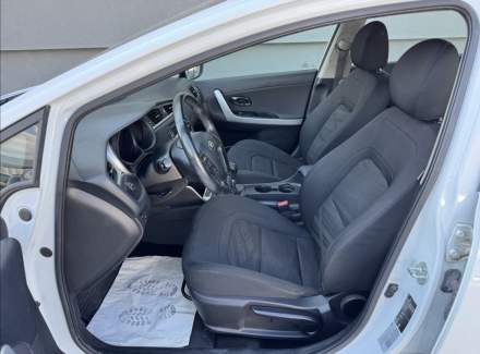 Kia - Cee'd