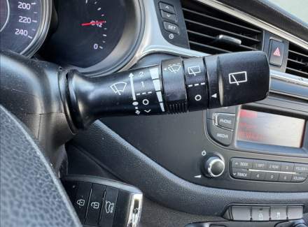 Kia - Cee'd