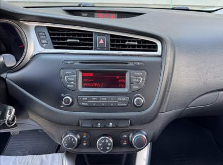 Kia - Cee'd