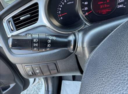 Kia - Cee'd