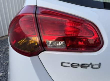 Kia - Cee'd