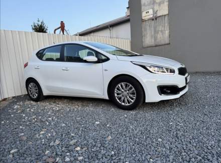 Kia - Cee'd
