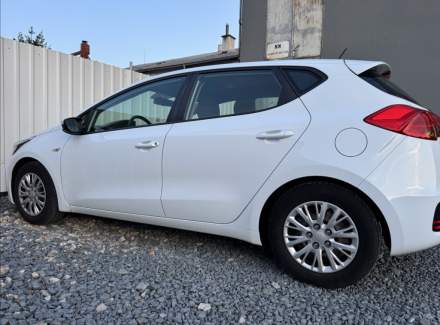 Kia - Cee'd