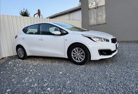 Kia - Cee'd