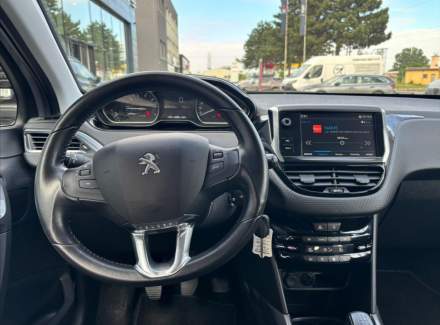 Peugeot - 2008