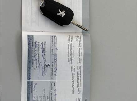 Peugeot - 2008