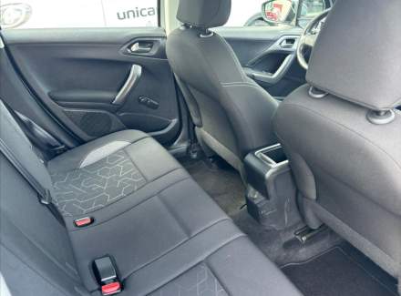 Peugeot - 2008