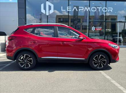 MG - ZS