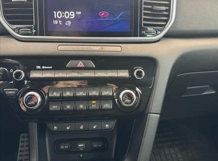 Kia - Sportage