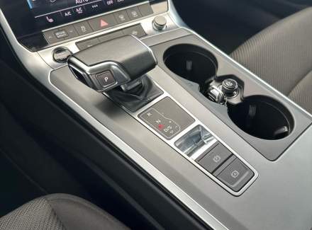 Audi - A6
