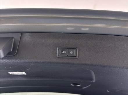 Audi - A6