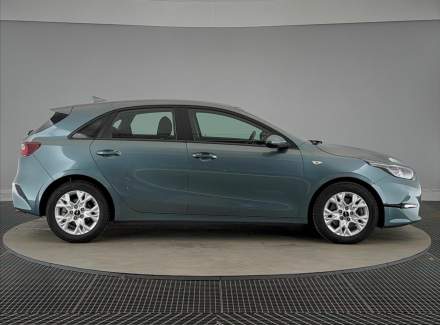 Kia - Cee'd