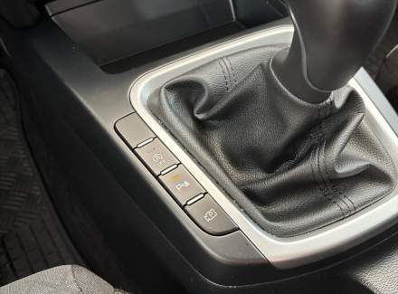 Kia - Cee'd