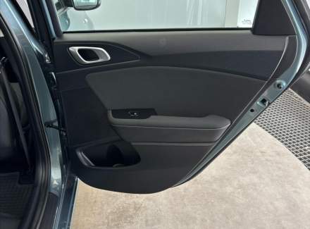 Kia - Cee'd