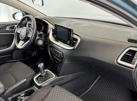 Kia - Cee'd