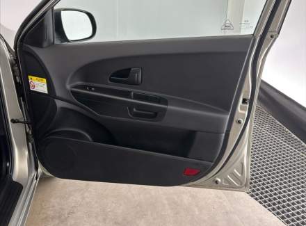 Kia - Cee'd
