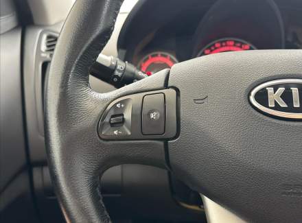 Kia - Cee'd