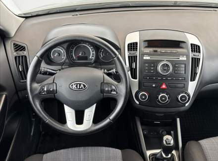Kia - Cee'd