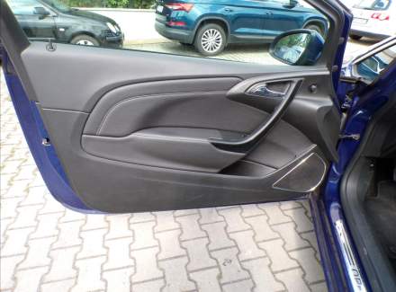 Opel - Astra