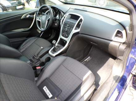 Opel - Astra