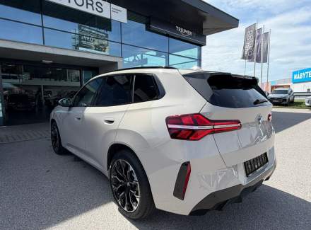 BMW - X3