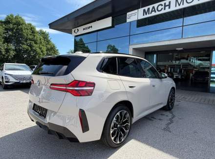 BMW - X3