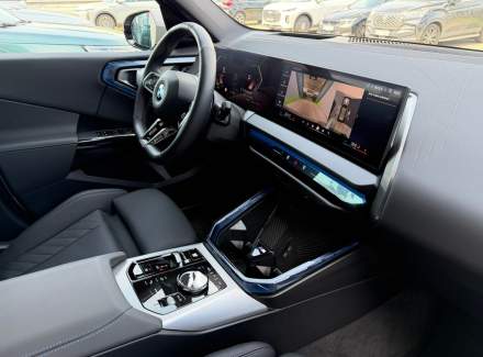 BMW - X3