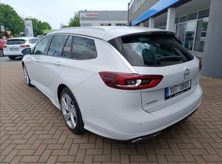 Opel - Insignia