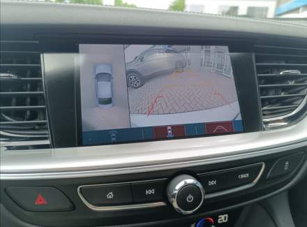 Opel - Insignia