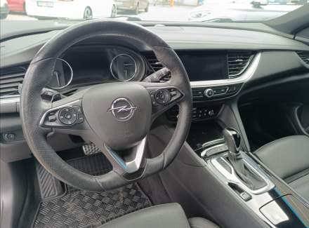 Opel - Insignia