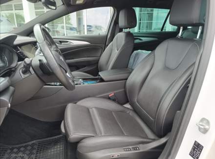 Opel - Insignia