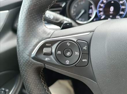 Opel - Insignia