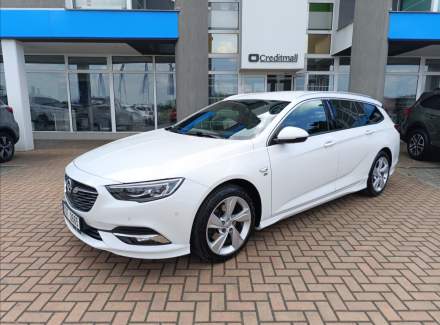 Opel - Insignia