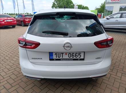 Opel - Insignia