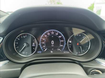Opel - Insignia