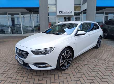 Opel - Insignia