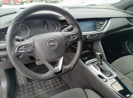Opel - Insignia